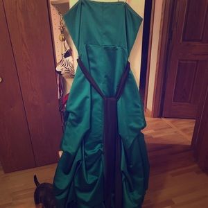Teal strapless formal dress